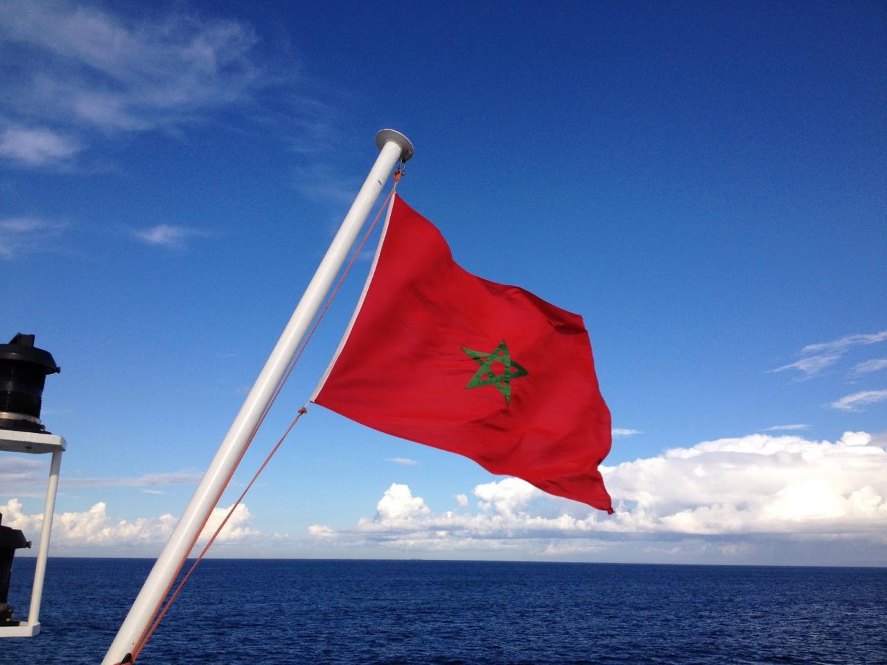 صورة علم المغرب - خلفيه للعلم المغربى 2705 1